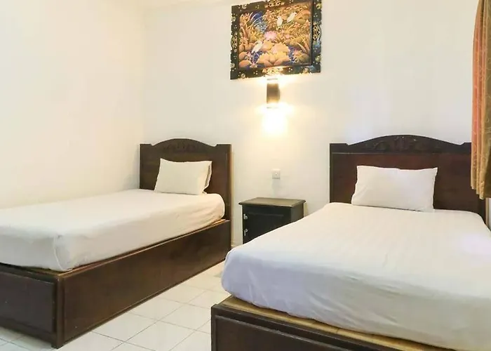 Sanjaya Hotel 2*